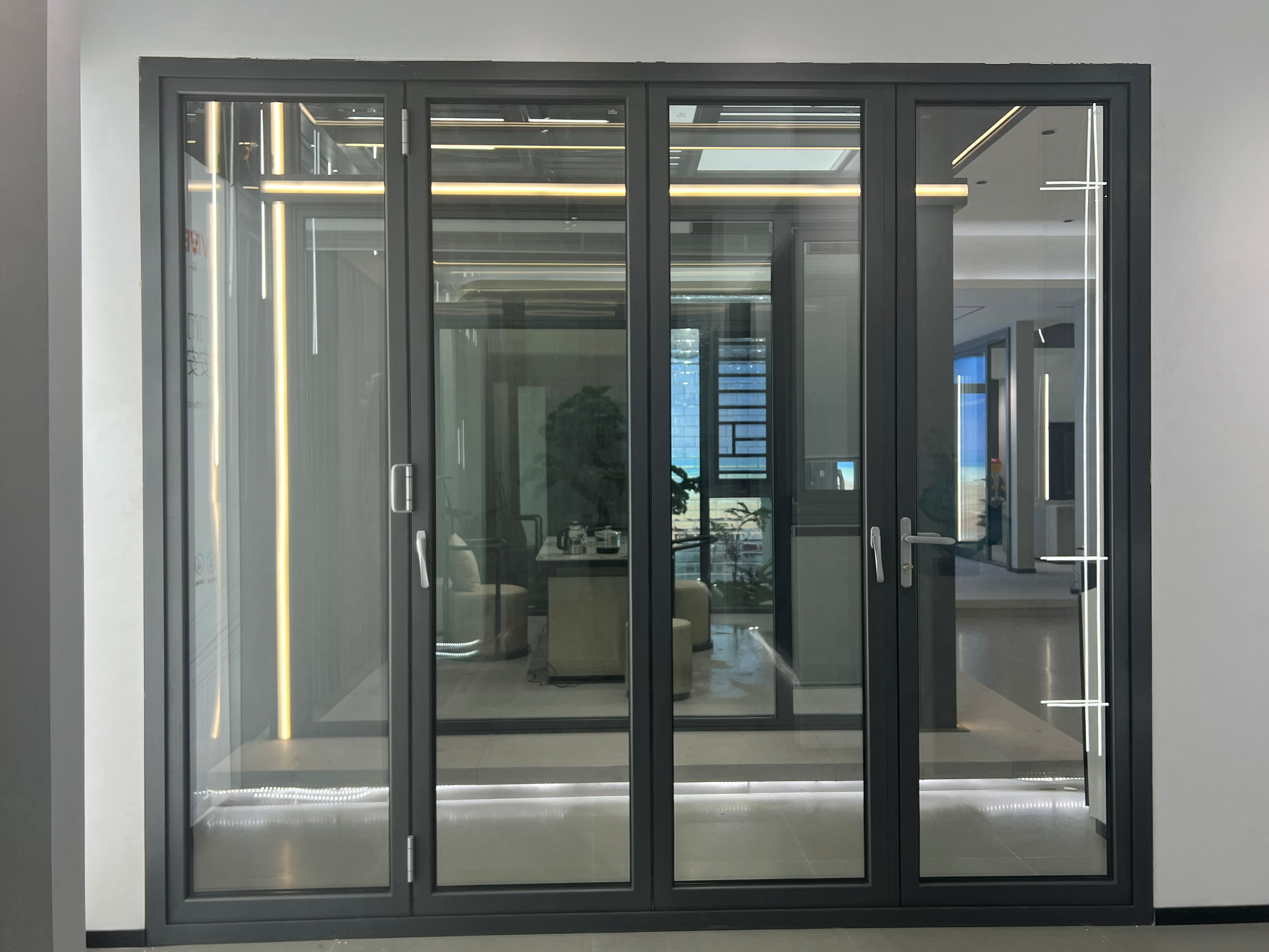 Competitive Price Custom Aluminum Bifold Doors Vertical Outdoor Folding Garage With Modern Design Grill Options Sizes