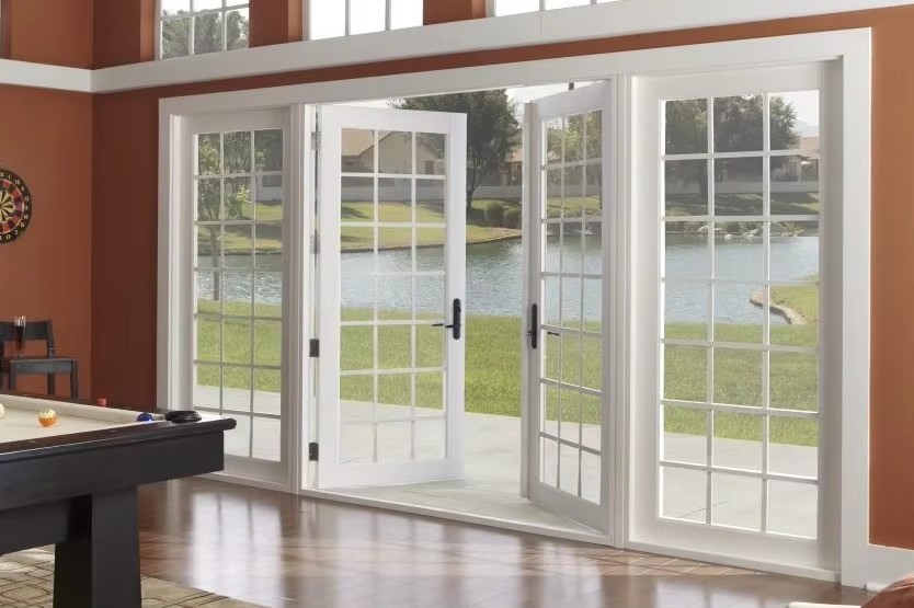 China Factory Aluminum Windows and Doors Wooden Color Aluminum Windows and Doors