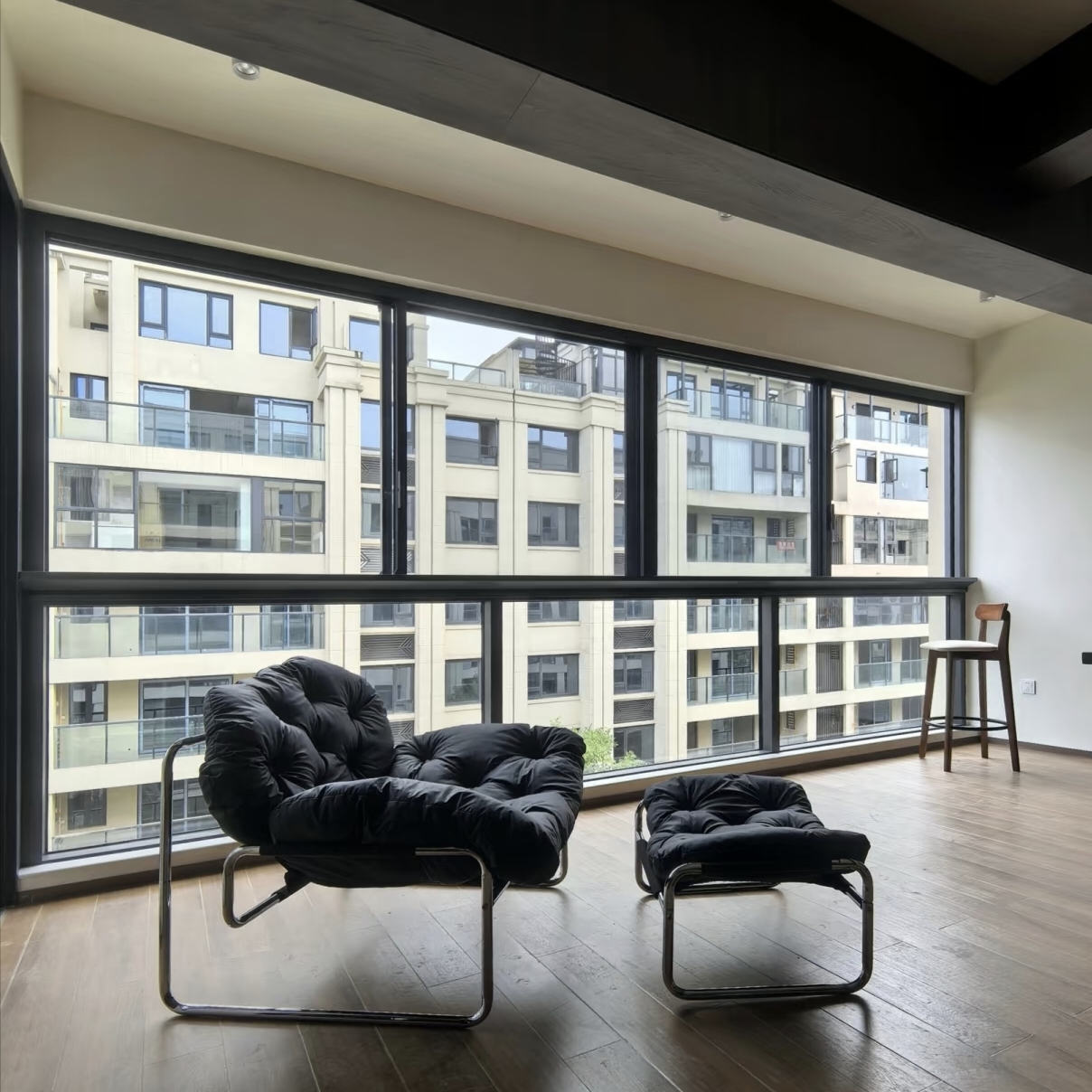 Minimalist Exterior Sliding Windows CE EN 14351-1 Certified with Double Glass for Apartments Balcony Residential Use