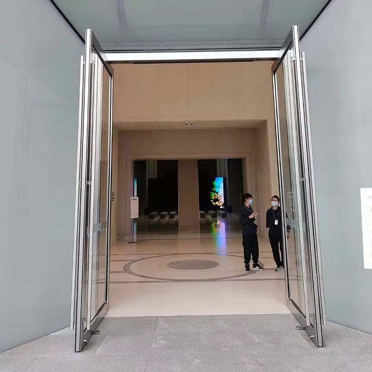 Exterior Entry Crittal Doors Aluminum Alloy Tempered Glass French Double Glass Doors Postmodern Design Patio Swing Casement Door