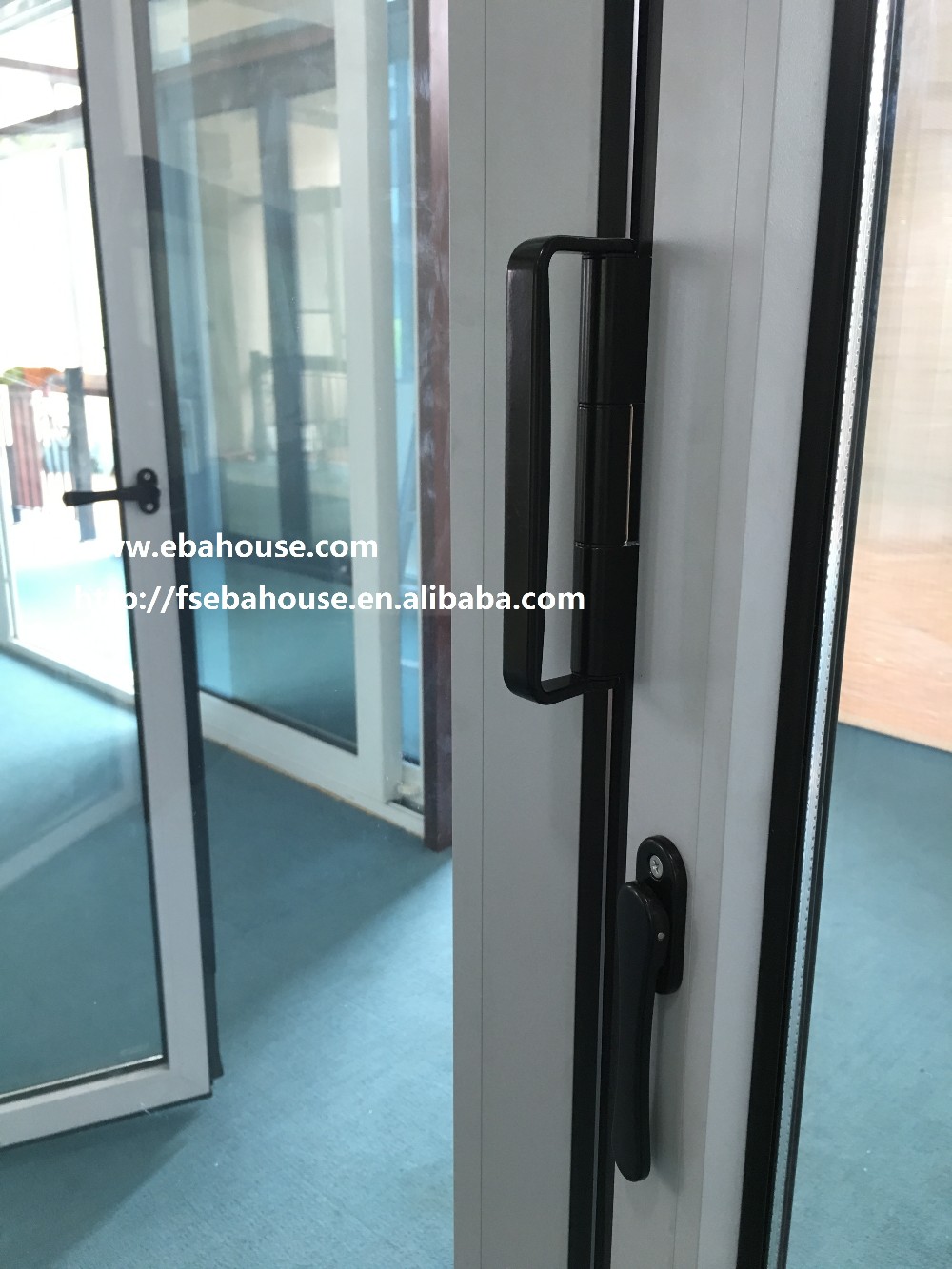 Aluminium Glass Folding Door Alfresco Stacking Bifold Door Comply with AS2047 Folding Glass Doors