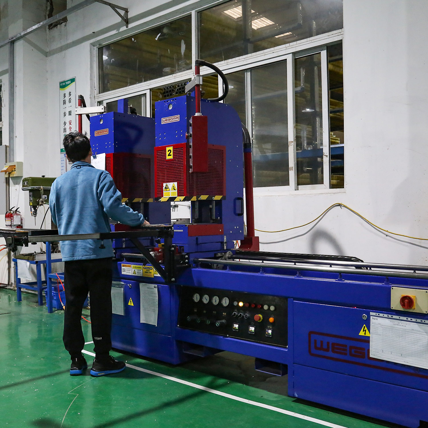 Workshop machinery 1